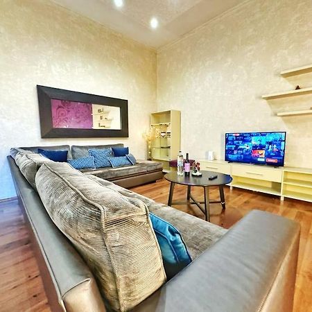 Ultra Central Apartment / 10 Ppl Будапешт Экстерьер фото